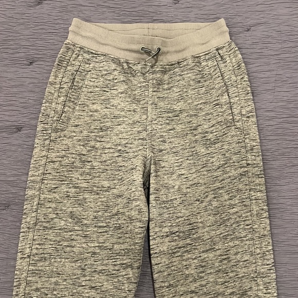 Boy H&M sweatpants size 16 new no tags - Picture 2 of 5
